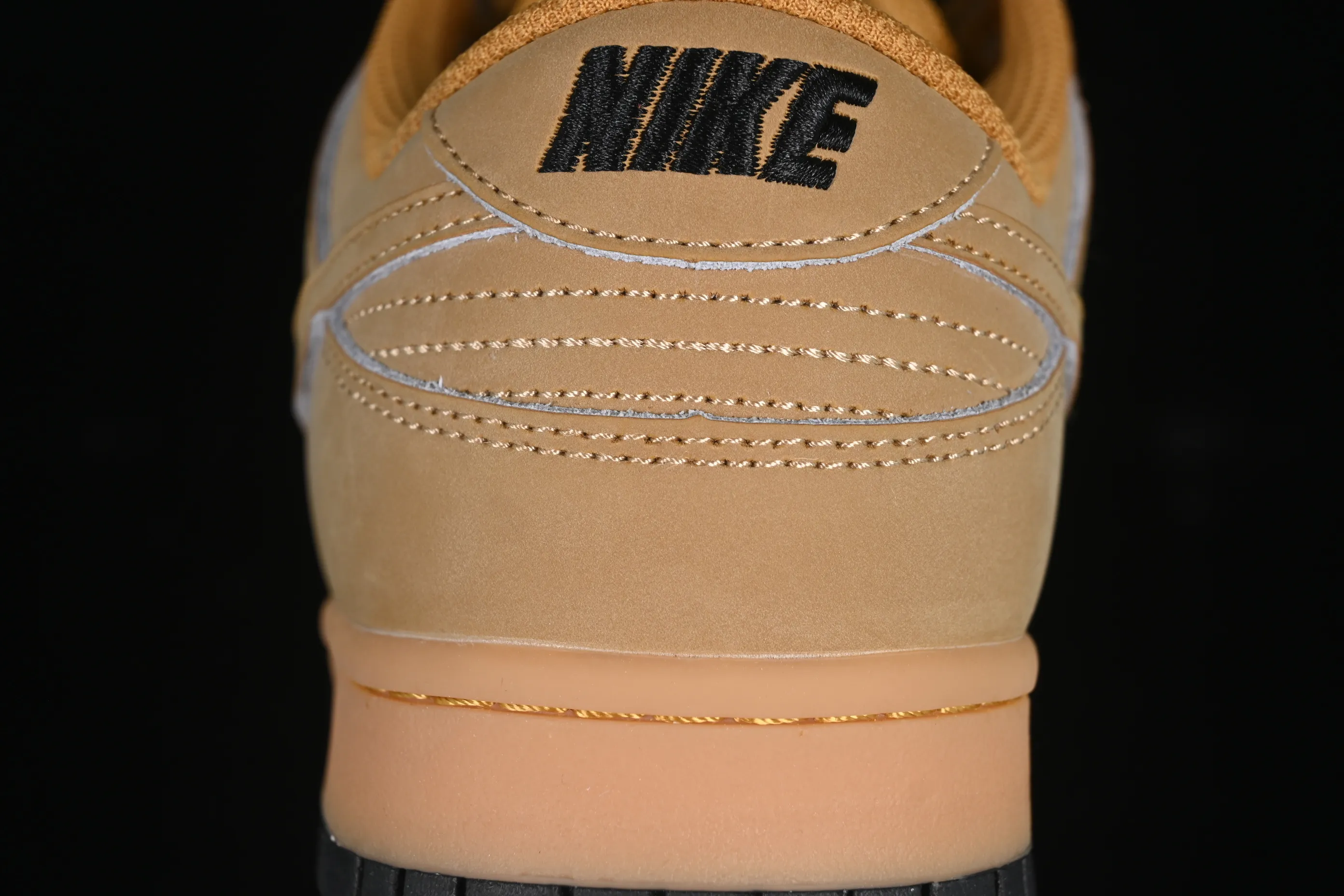 All categories Nk SB Dunk series Nk SB Dunk Low low-top sneakers Nike SB Dunk Low wheat color low-top casual sneakers HQ1932-700
